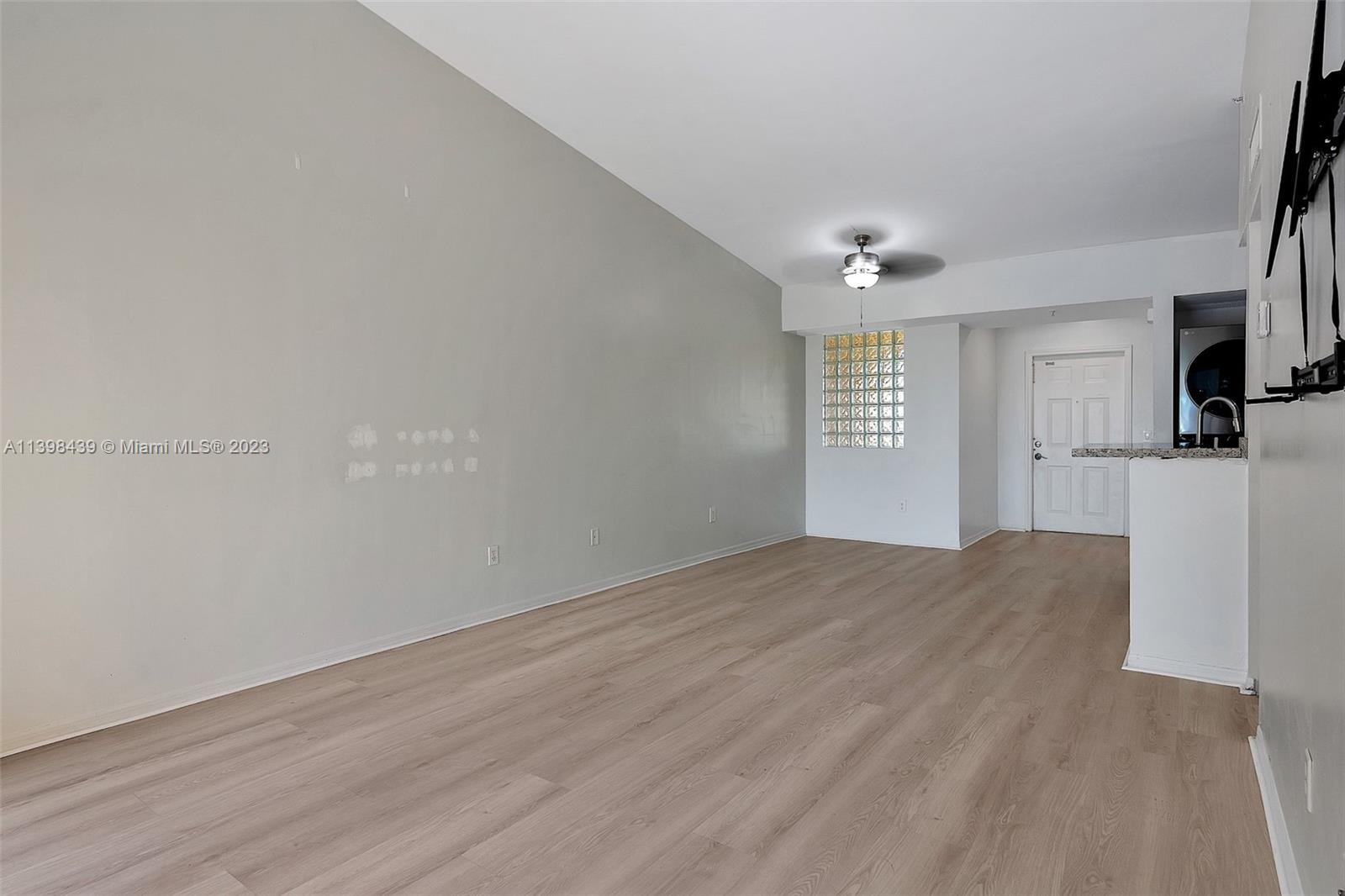 LA VIA CONDO - Residential