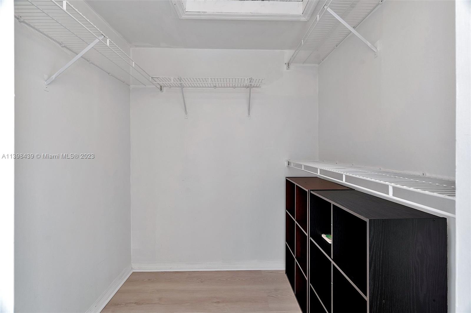 LA VIA CONDO - Residential