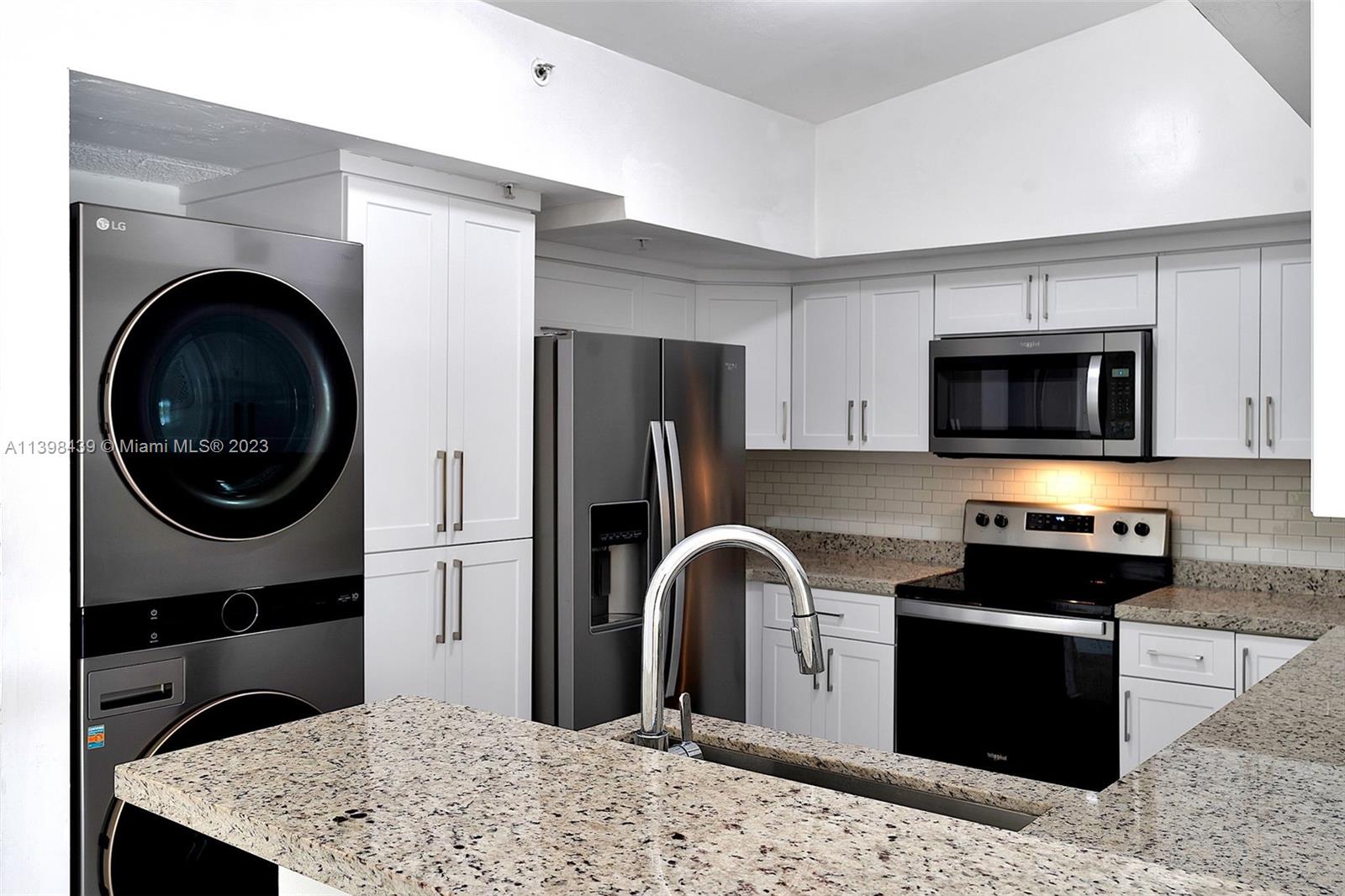 LA VIA CONDO - Residential