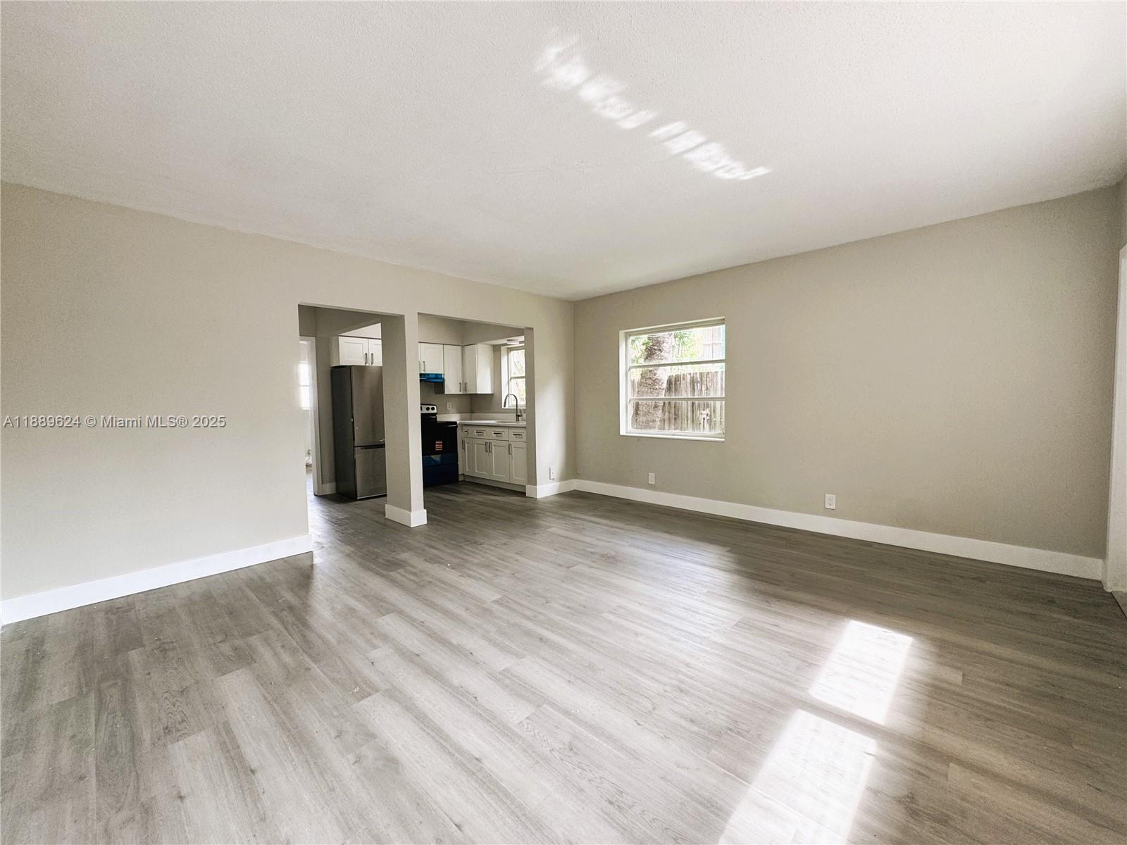 CORAL RIDGE COUNTRY CLUB - Residential Lease