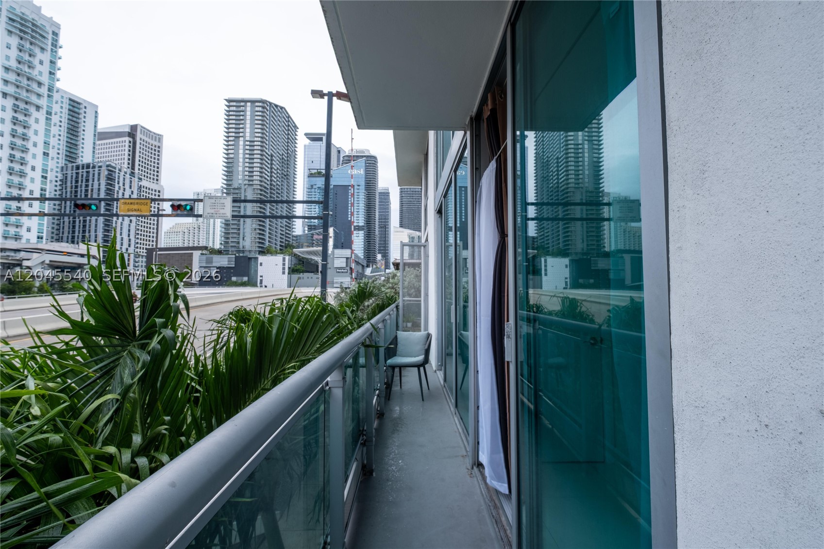 WIND CONDO - Residential