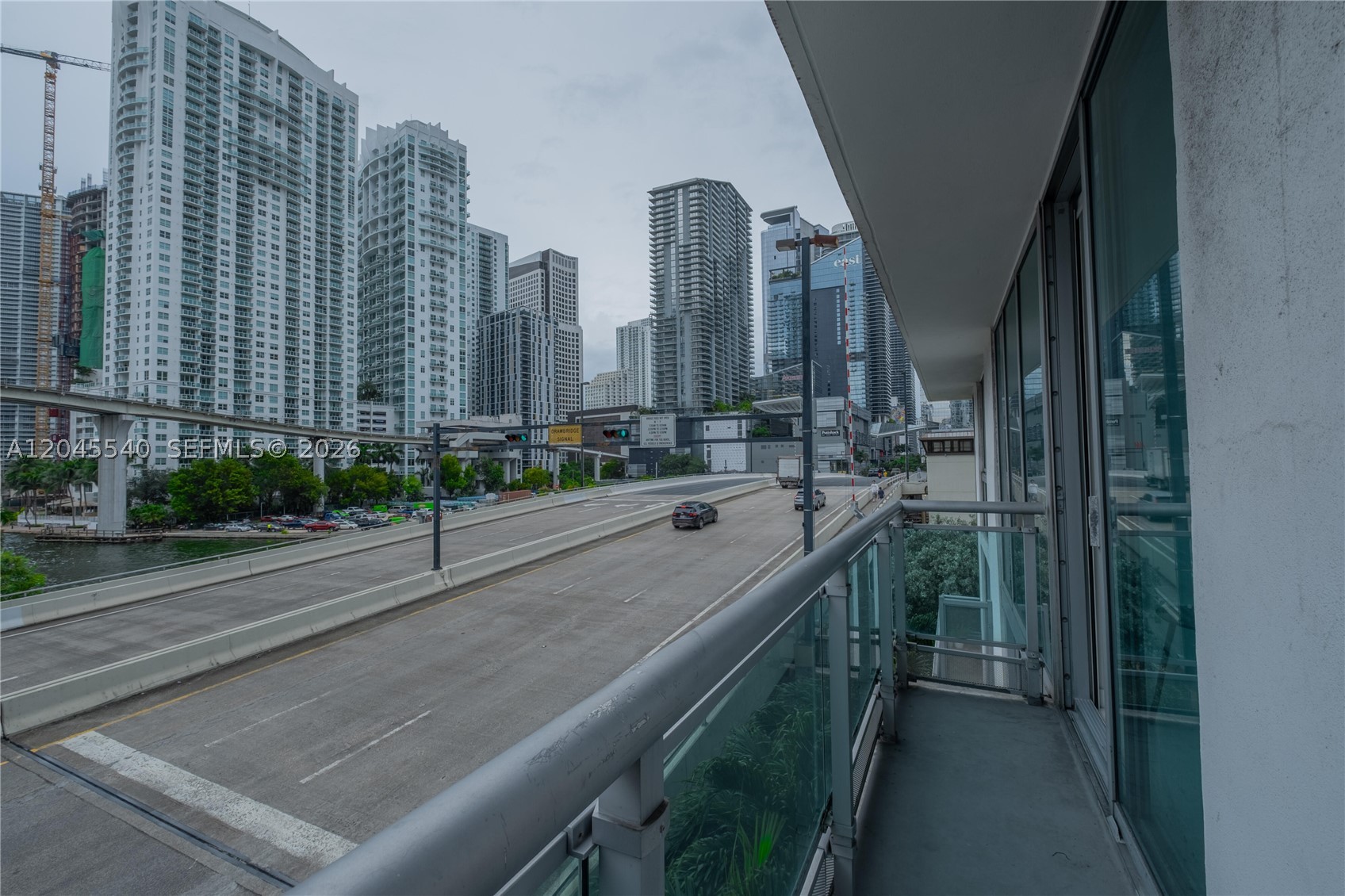WIND CONDO - Residential