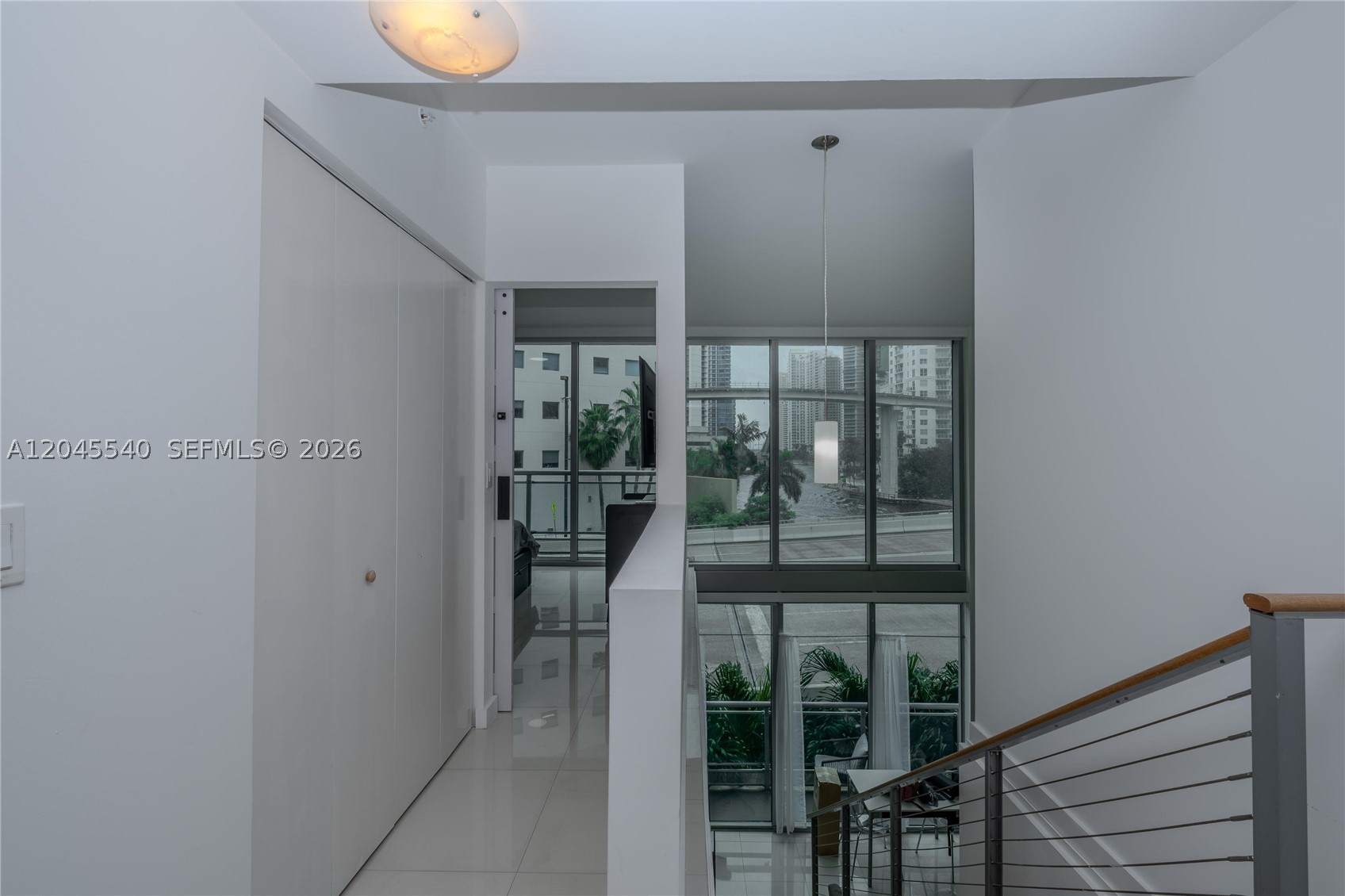 WIND CONDO - Residential