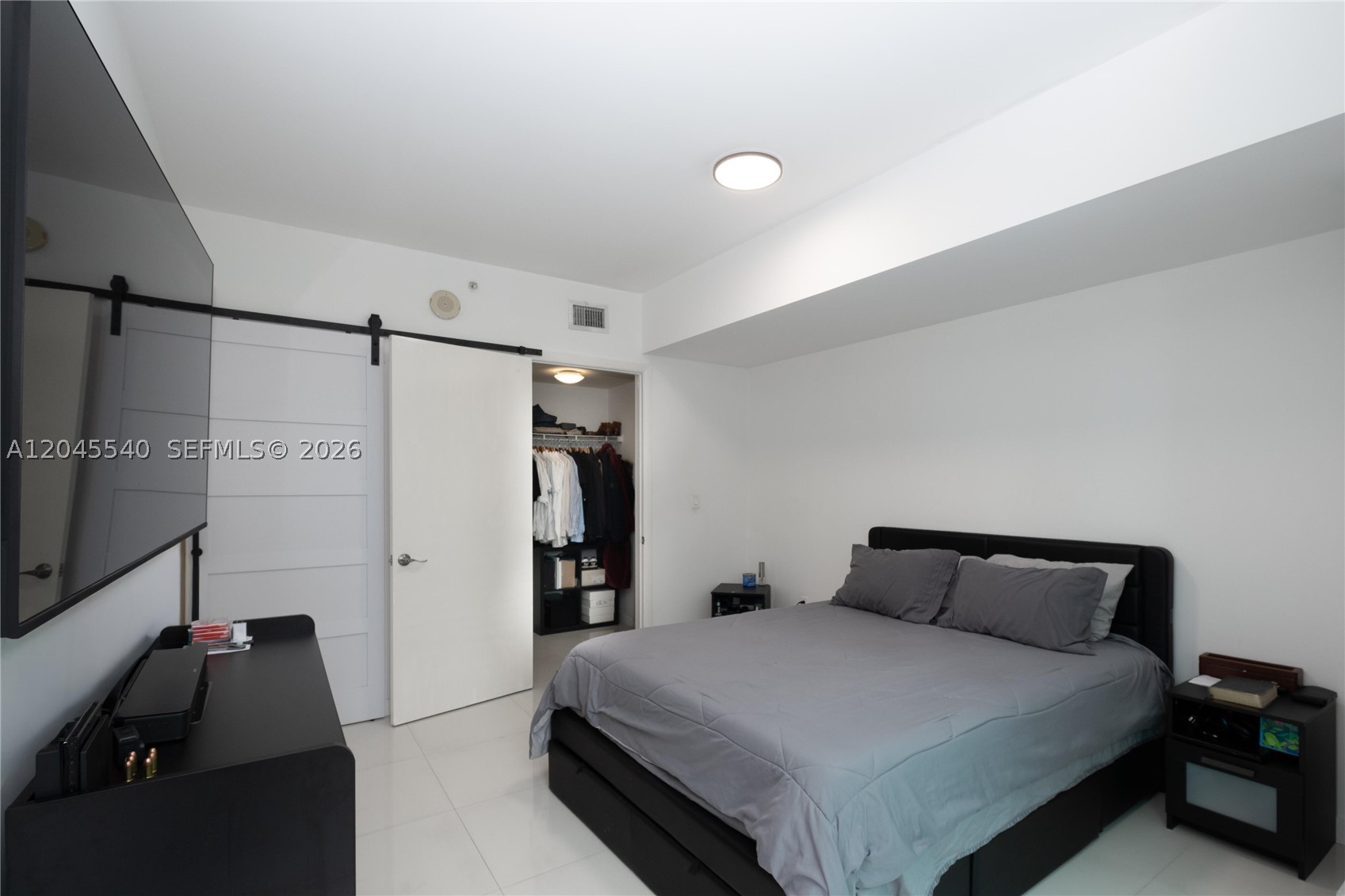 WIND CONDO - Residential