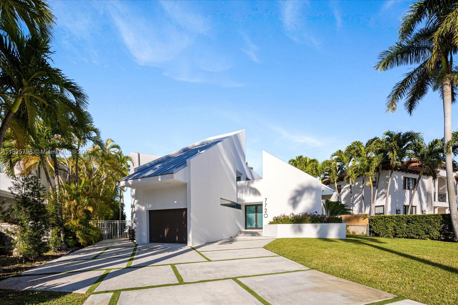 NORTH BAY ISLAND - Residential