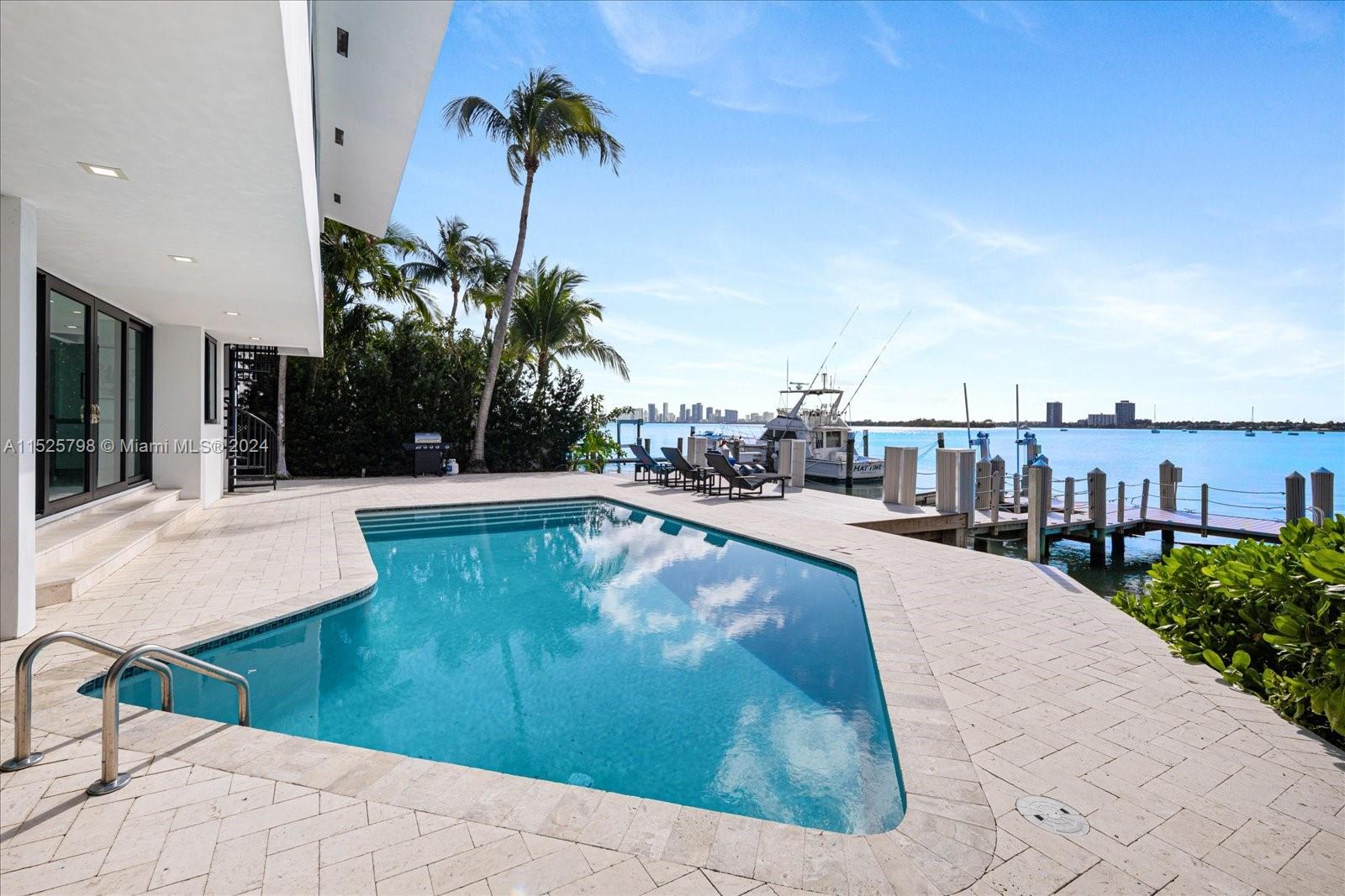 NORTH BAY ISLAND - Residential