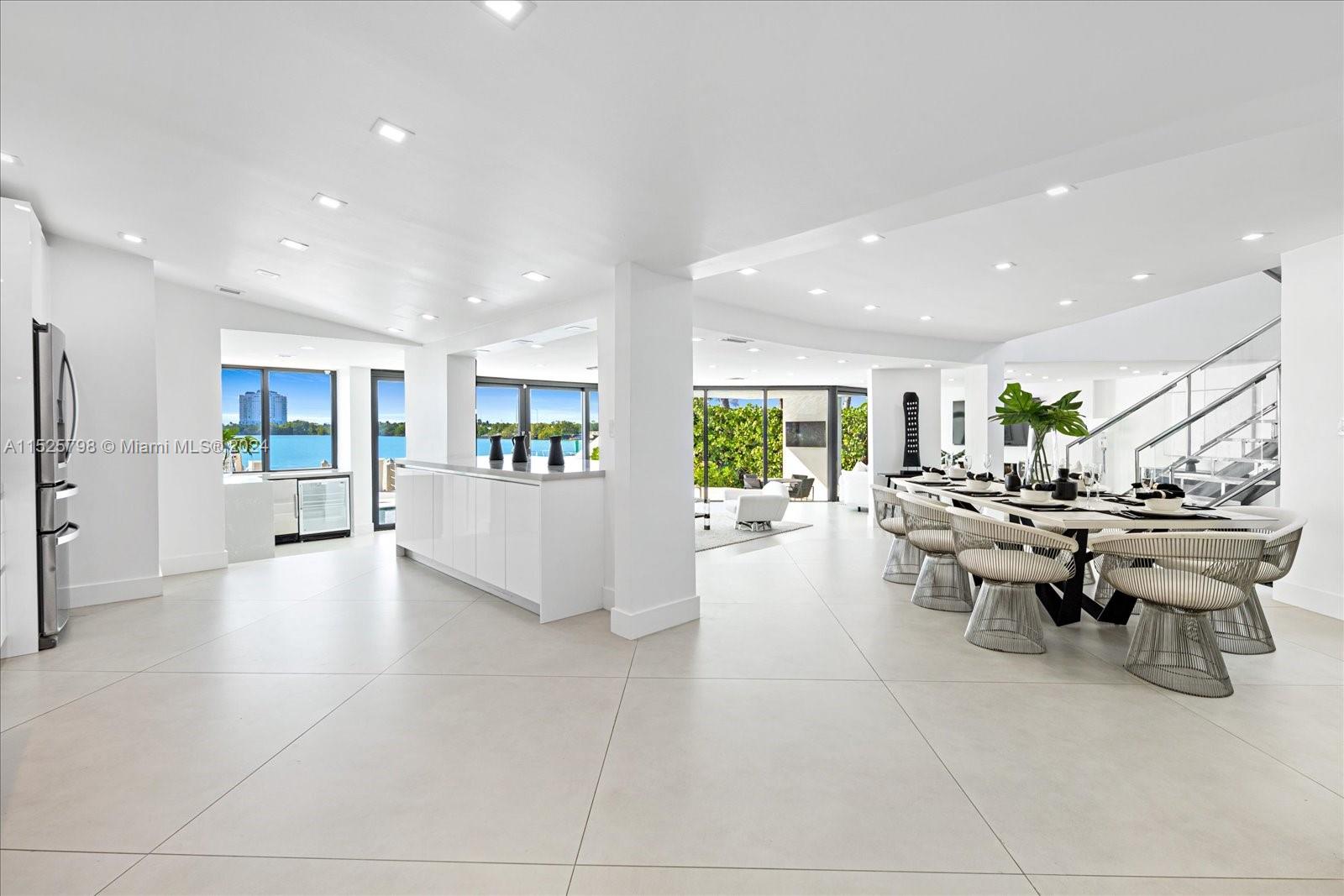 NORTH BAY ISLAND - Residential