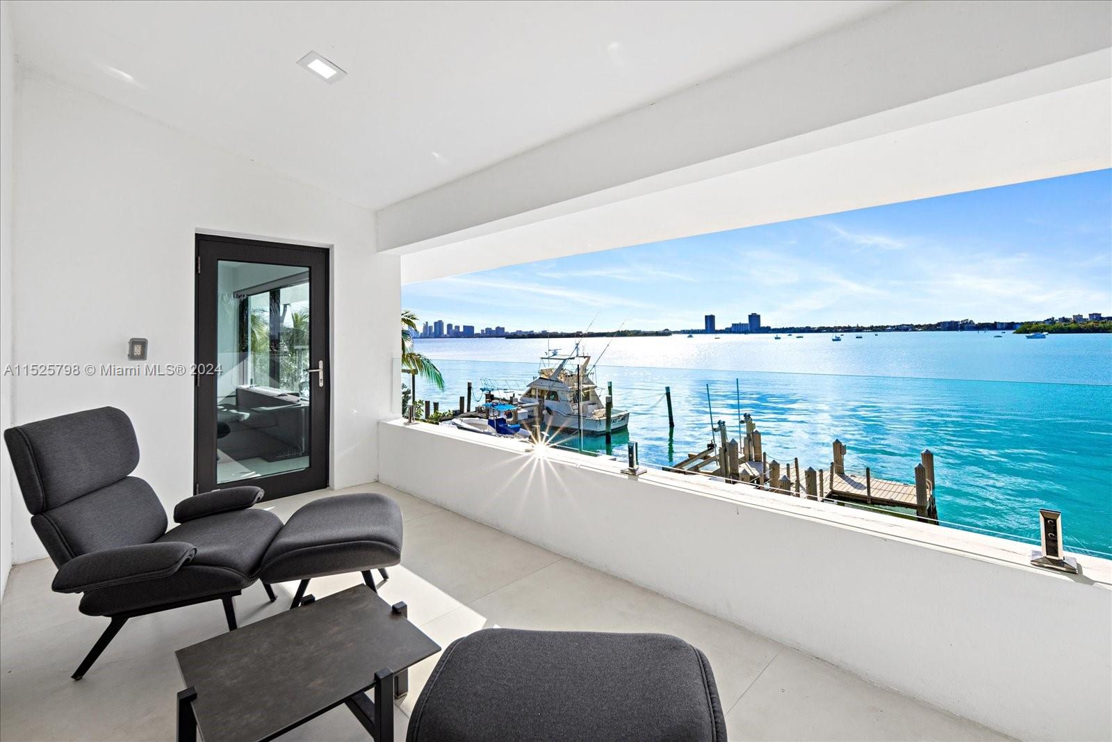NORTH BAY ISLAND - Residential