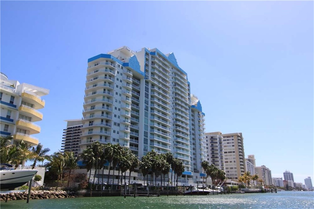 GALLERY ONE CONDO - Residential
