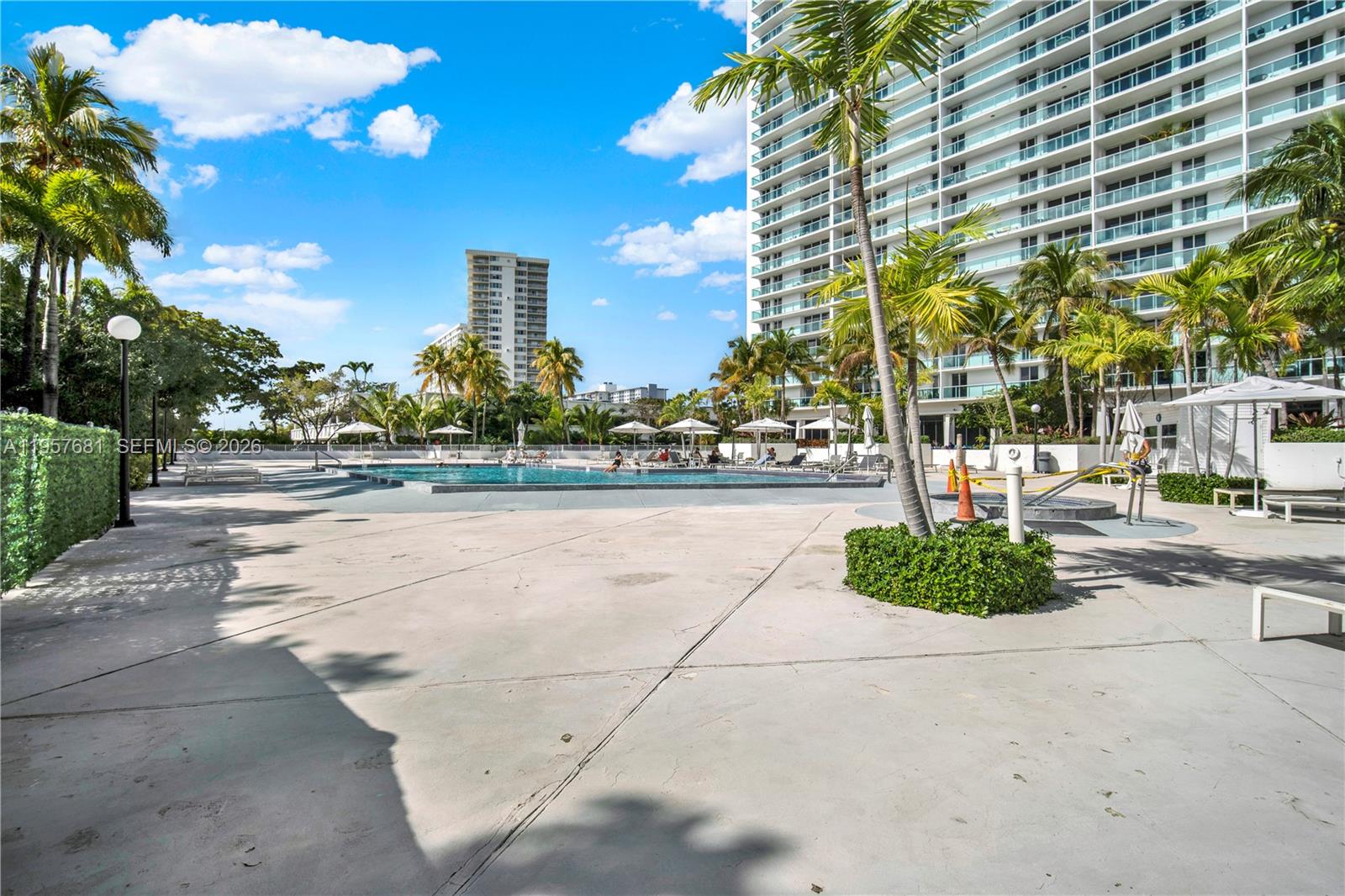ARLEN HOUSE EAST CONDO - Residential