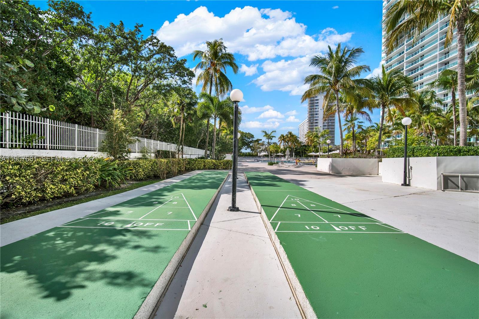 ARLEN HOUSE EAST CONDO - Residential