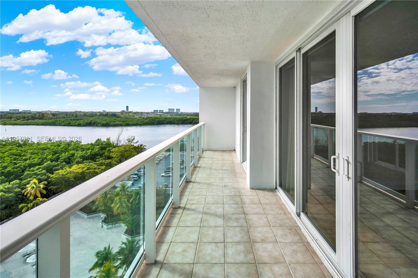 ARLEN HOUSE EAST CONDO - Residential