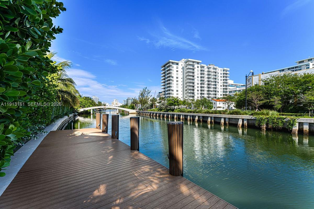 FLAMINGO TERRACE SUB - Residential
