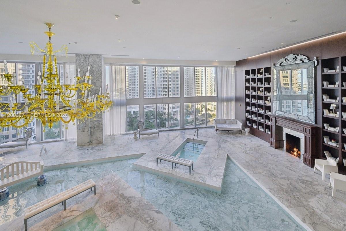 ICONBRICKELL CONDO NO 1 - Residential