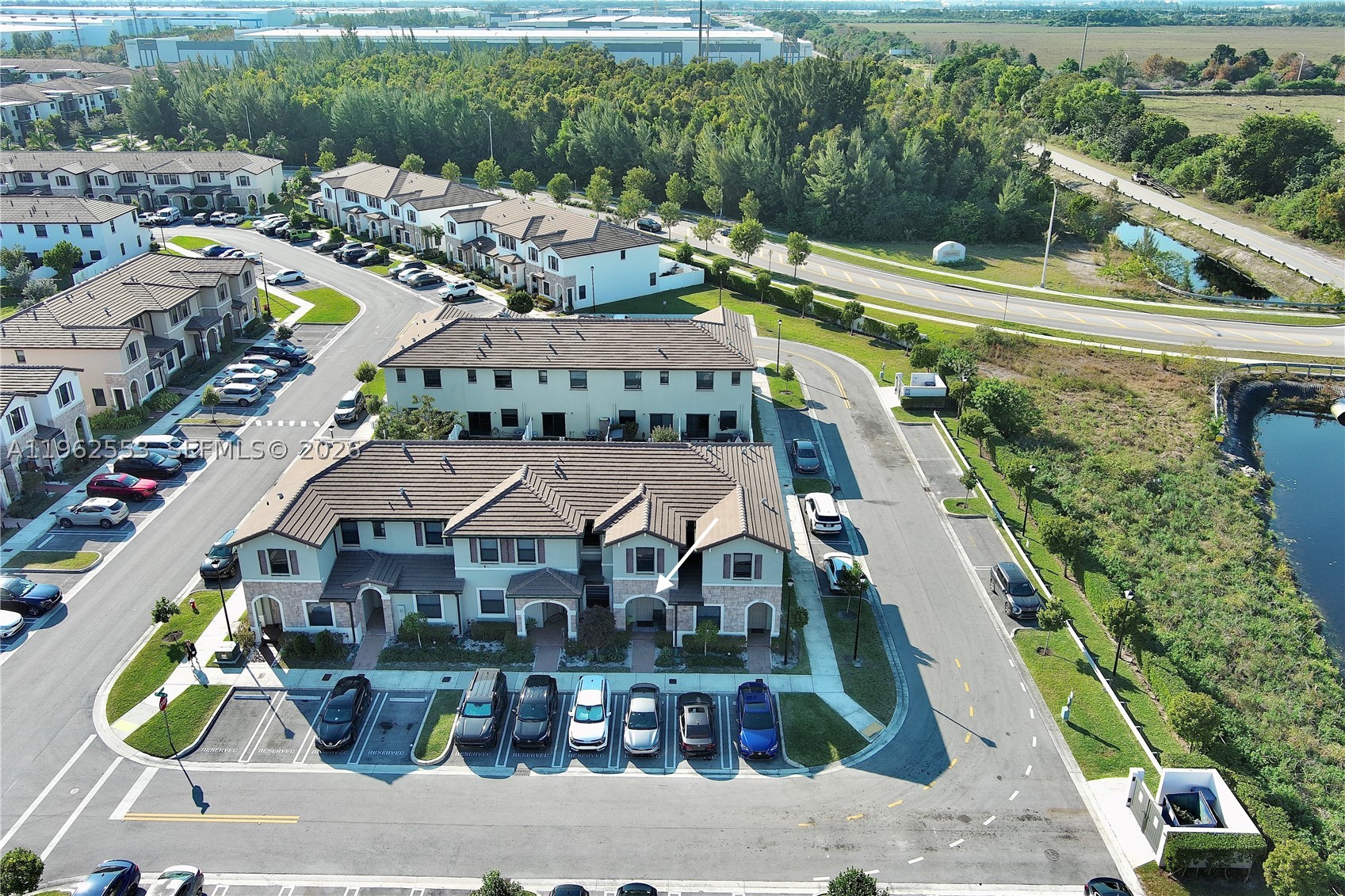 AQUABELLA NORTH - Residential