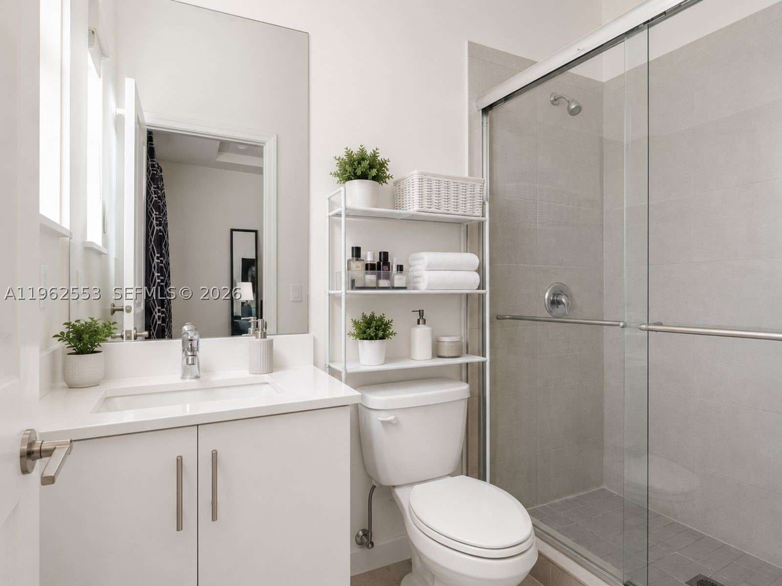 AQUABELLA NORTH - Residential