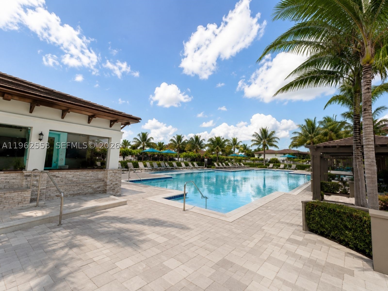 AQUABELLA NORTH - Residential