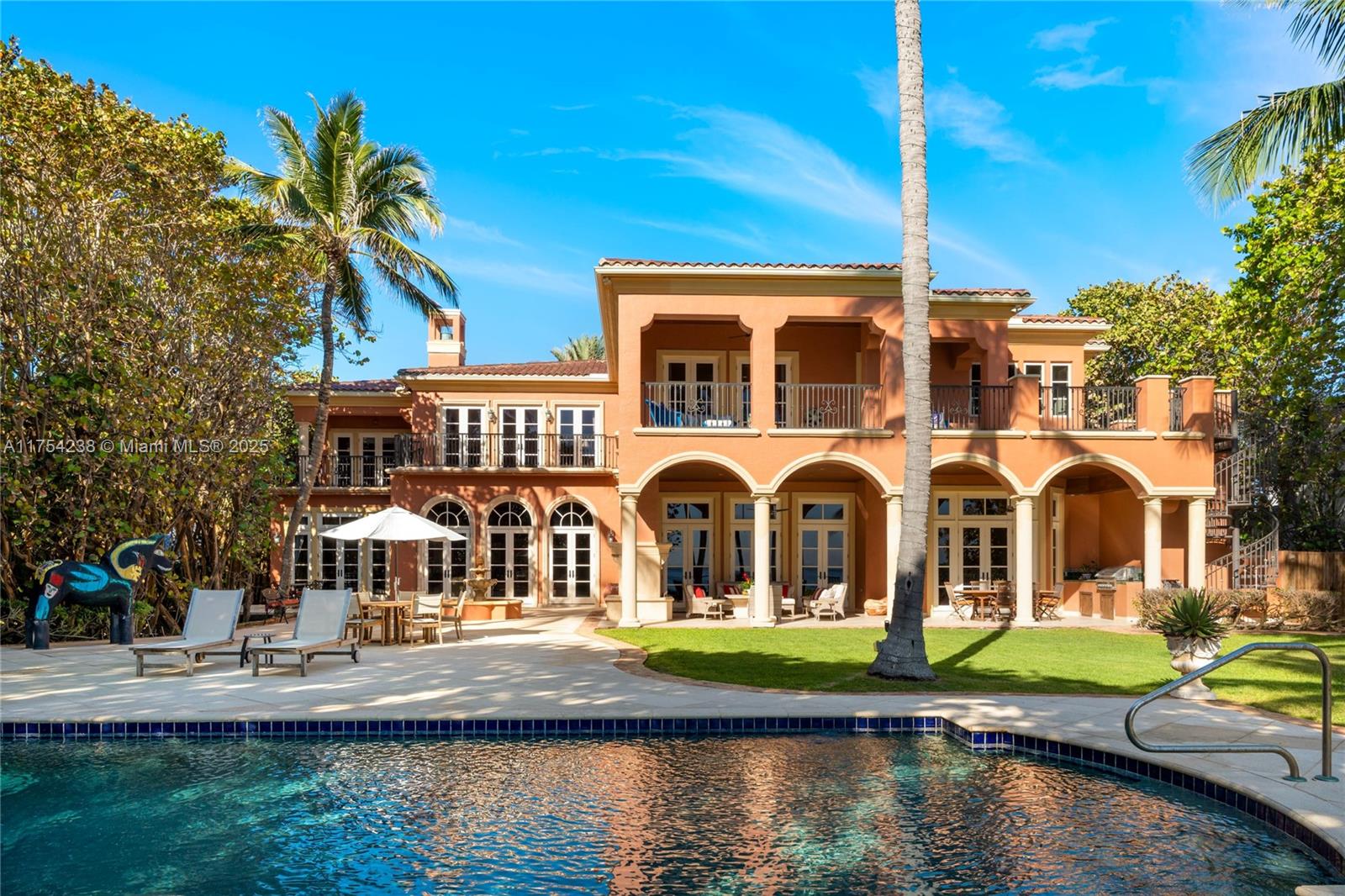 Hillsboro Mile - Residential