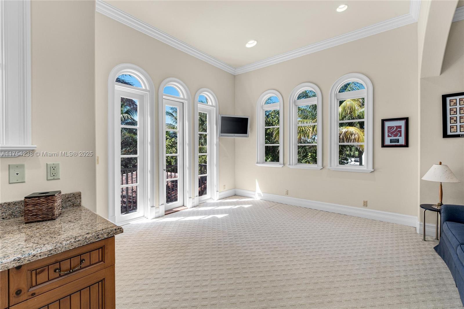 Hillsboro Mile - Residential