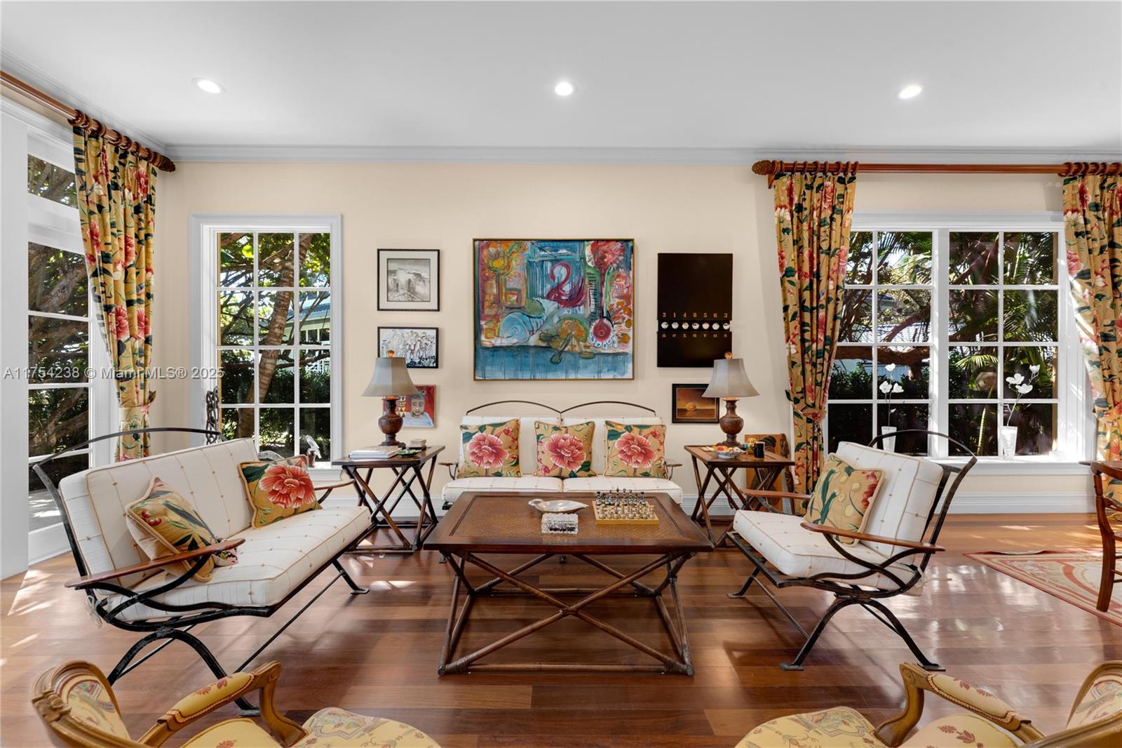 Hillsboro Mile - Residential