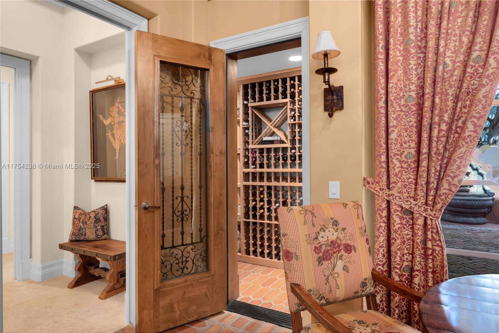 Hillsboro Mile - Residential