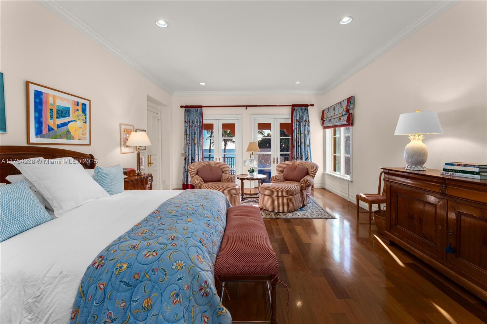 Hillsboro Mile - Residential