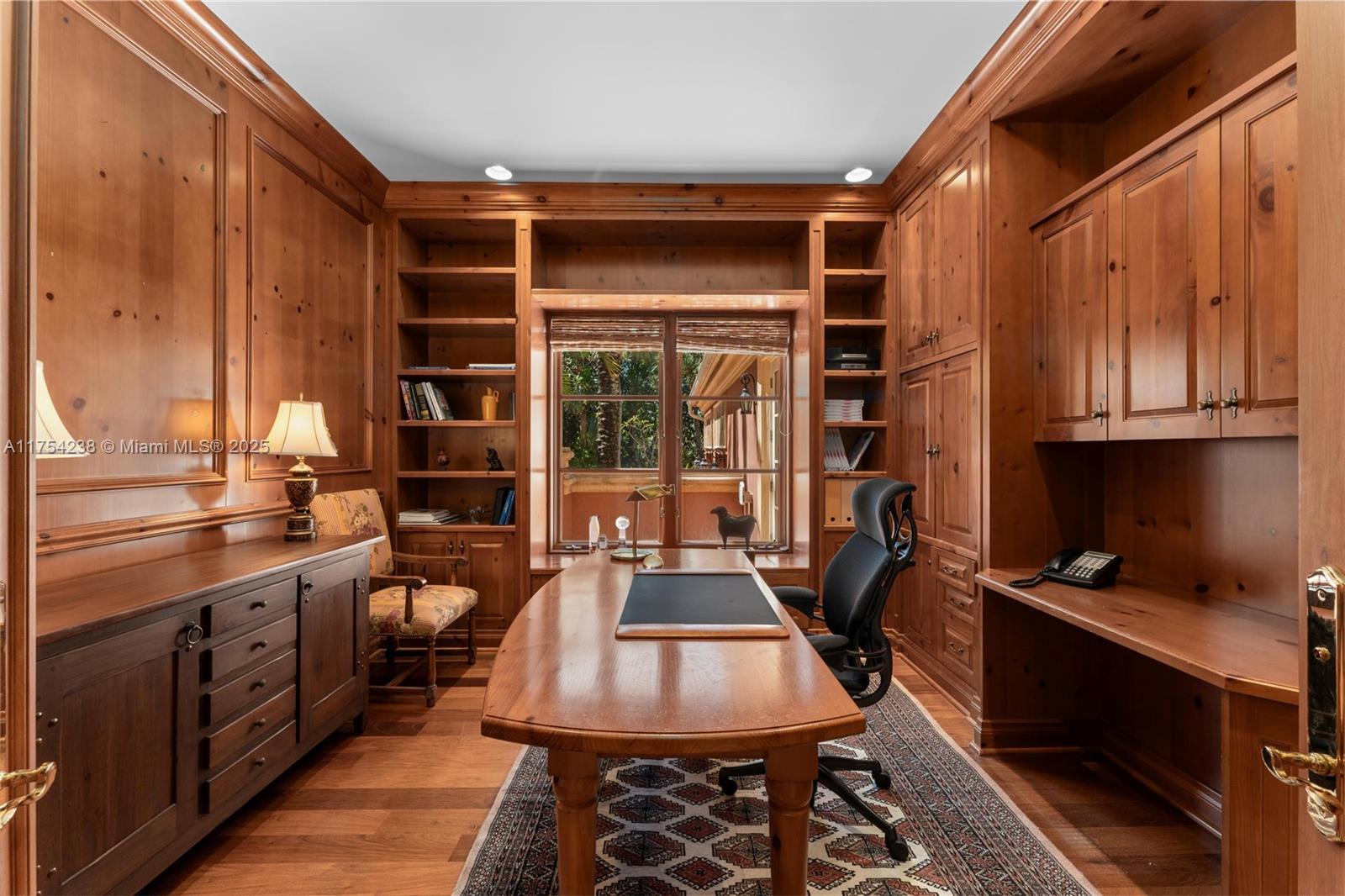 Hillsboro Mile - Residential