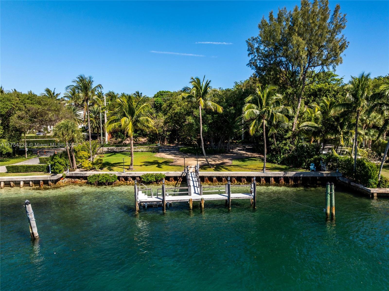 Hillsboro Mile - Residential