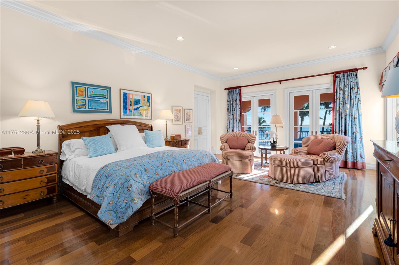 Hillsboro Mile - Residential