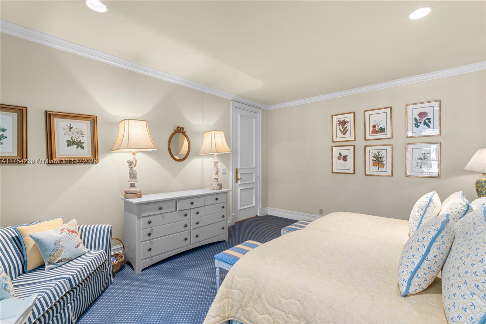 Hillsboro Mile - Residential