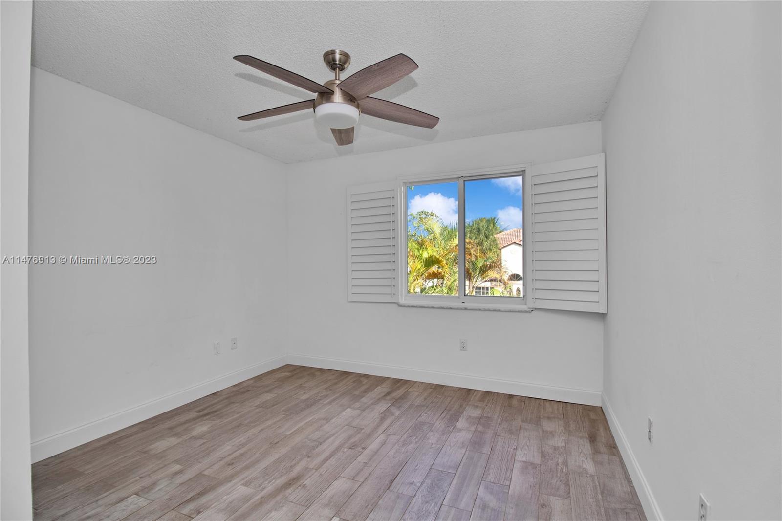 TOWNGATE - Residential Lease
