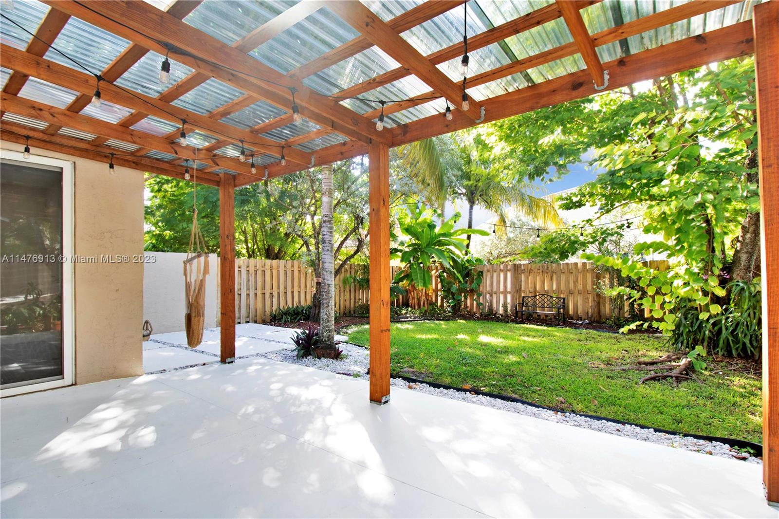 TOWNGATE - Residential Lease