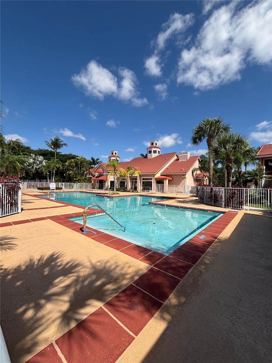 BISCAYNE BEACH CLUB CONDO - Residential Lease