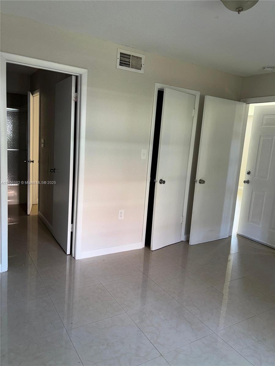 BISCAYNE BEACH CLUB CONDO - Residential Lease