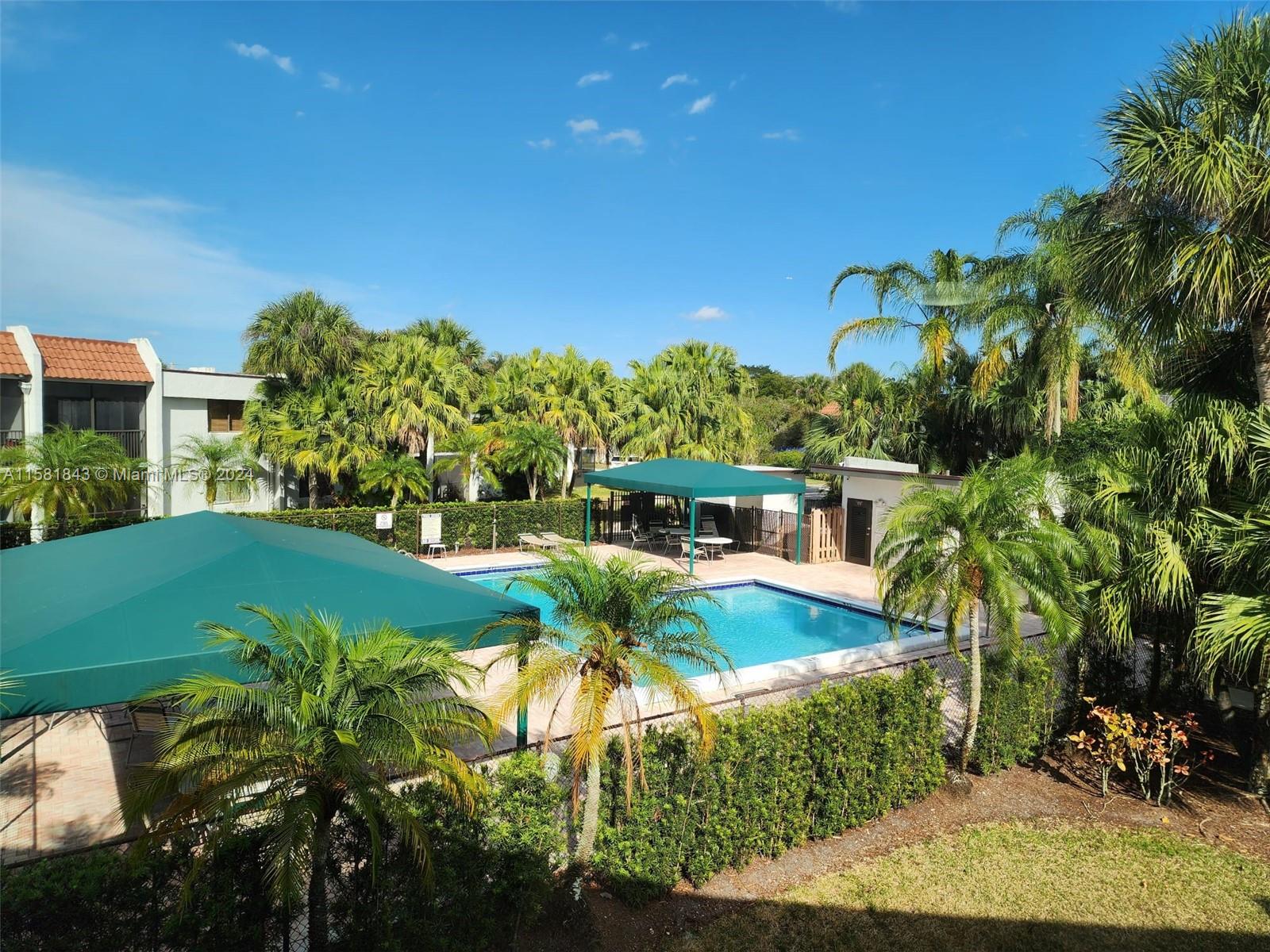 GARDENS AT BONAVENTURE 11 - Residential