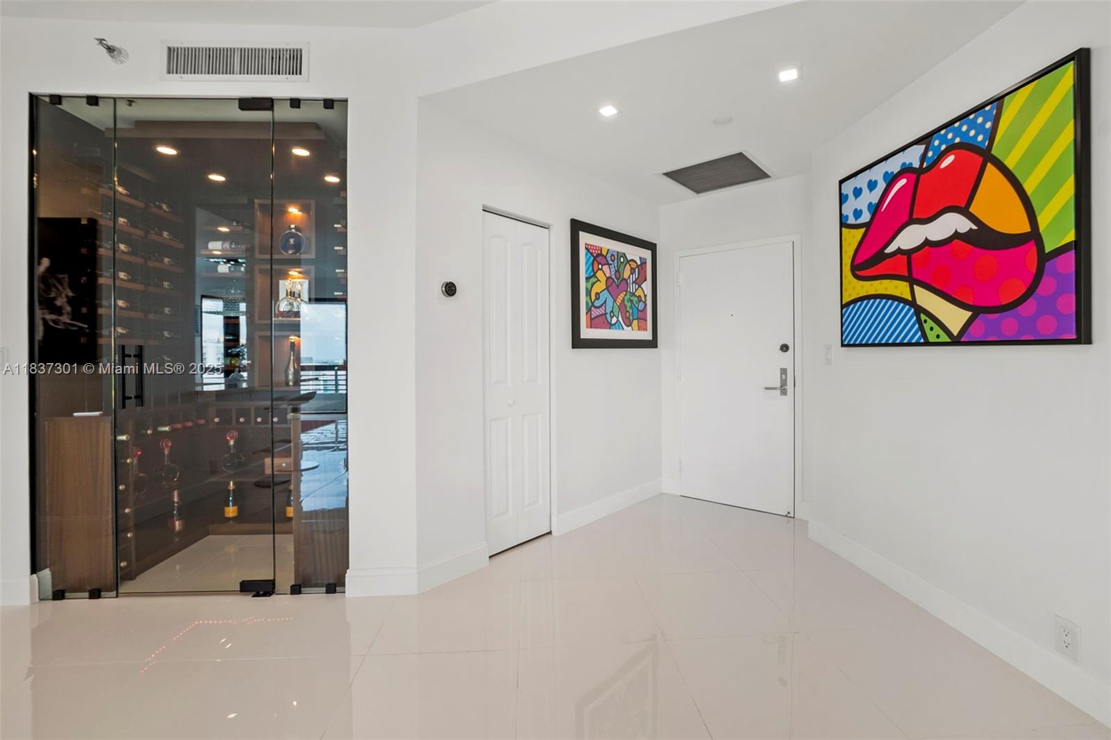 MYSTIC POINTE CONDO NO TH - Residential