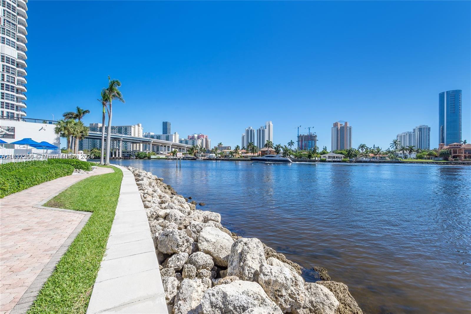 MYSTIC POINTE CONDO NO TH - Residential