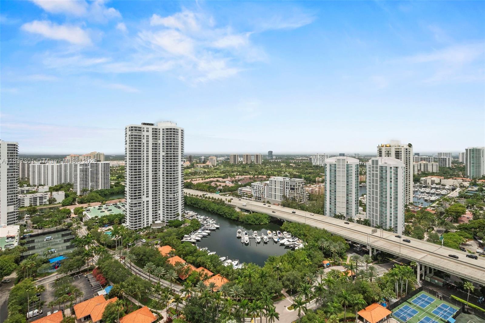 MYSTIC POINTE CONDO NO TH - Residential