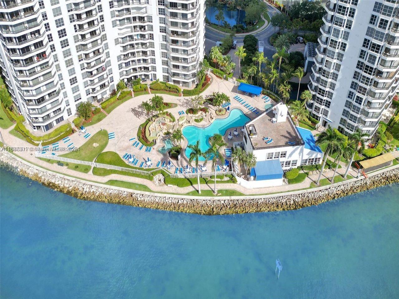 MYSTIC POINTE CONDO NO TH - Residential