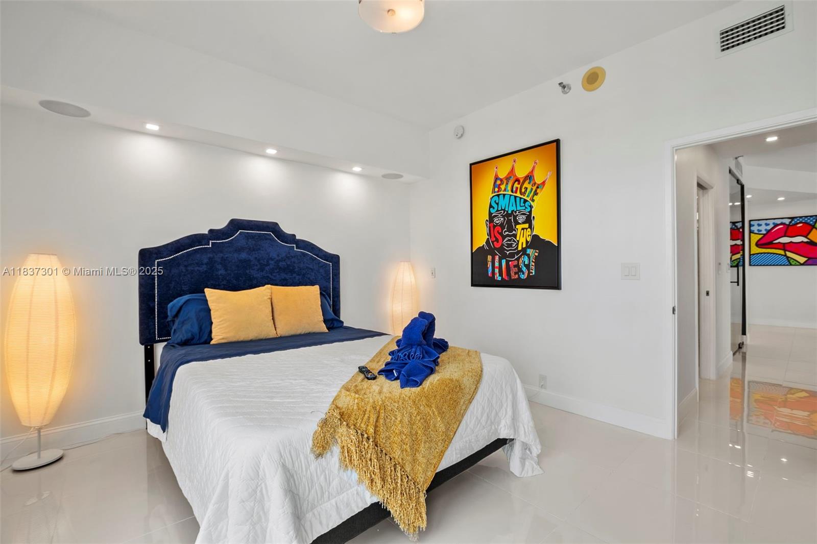MYSTIC POINTE CONDO NO TH - Residential