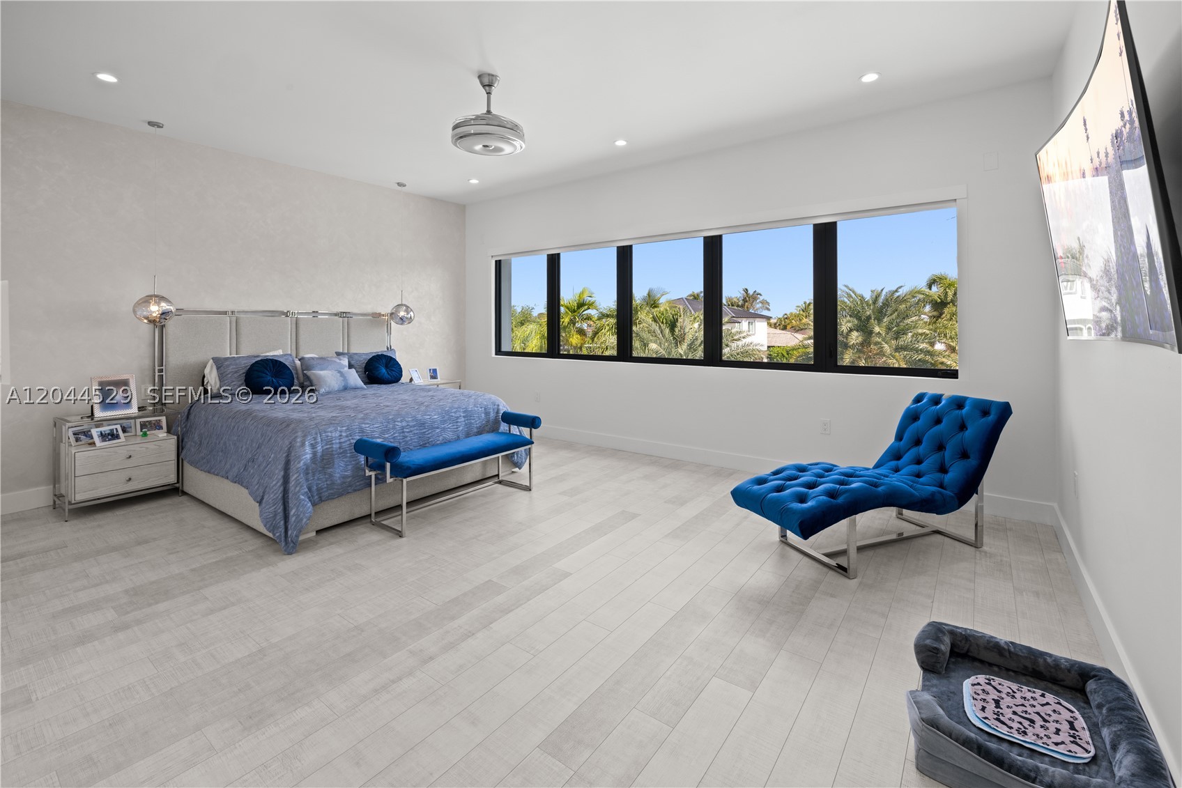 SAN DENIS ESTATES - Residential