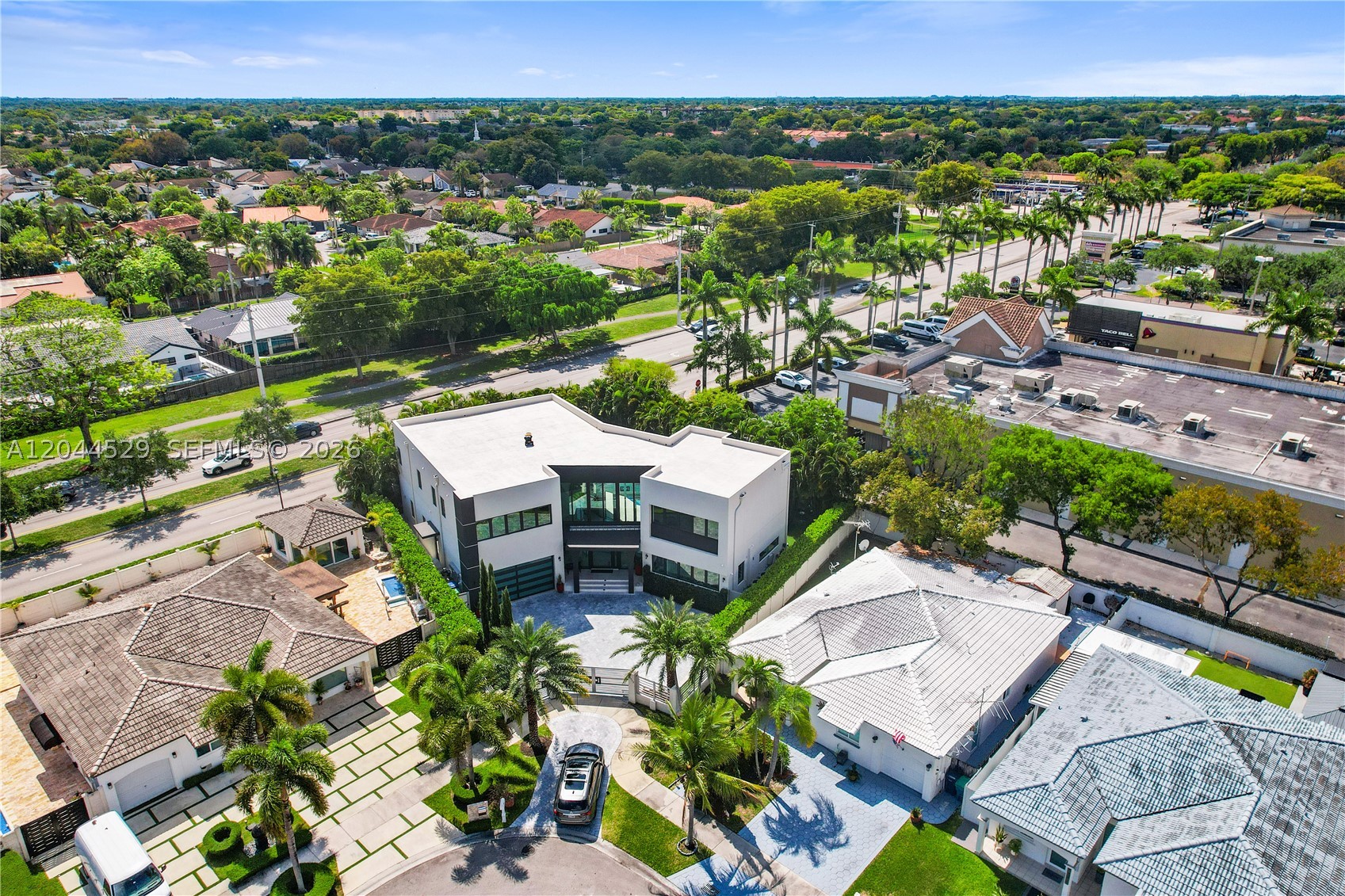 SAN DENIS ESTATES - Residential