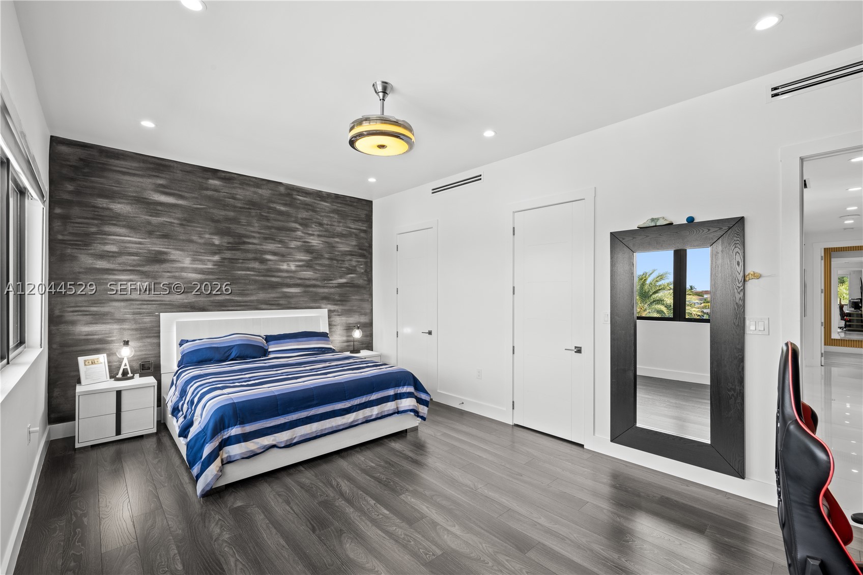 SAN DENIS ESTATES - Residential
