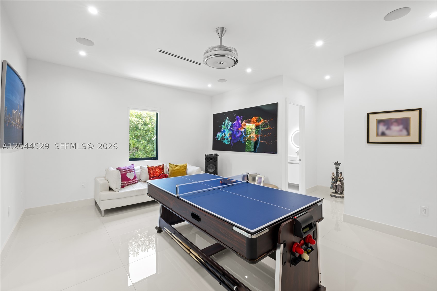 SAN DENIS ESTATES - Residential