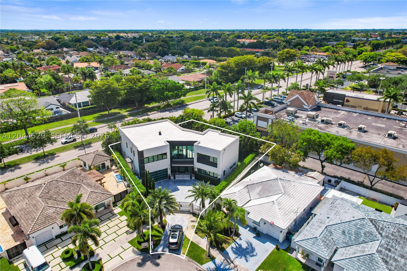 SAN DENIS ESTATES - Residential