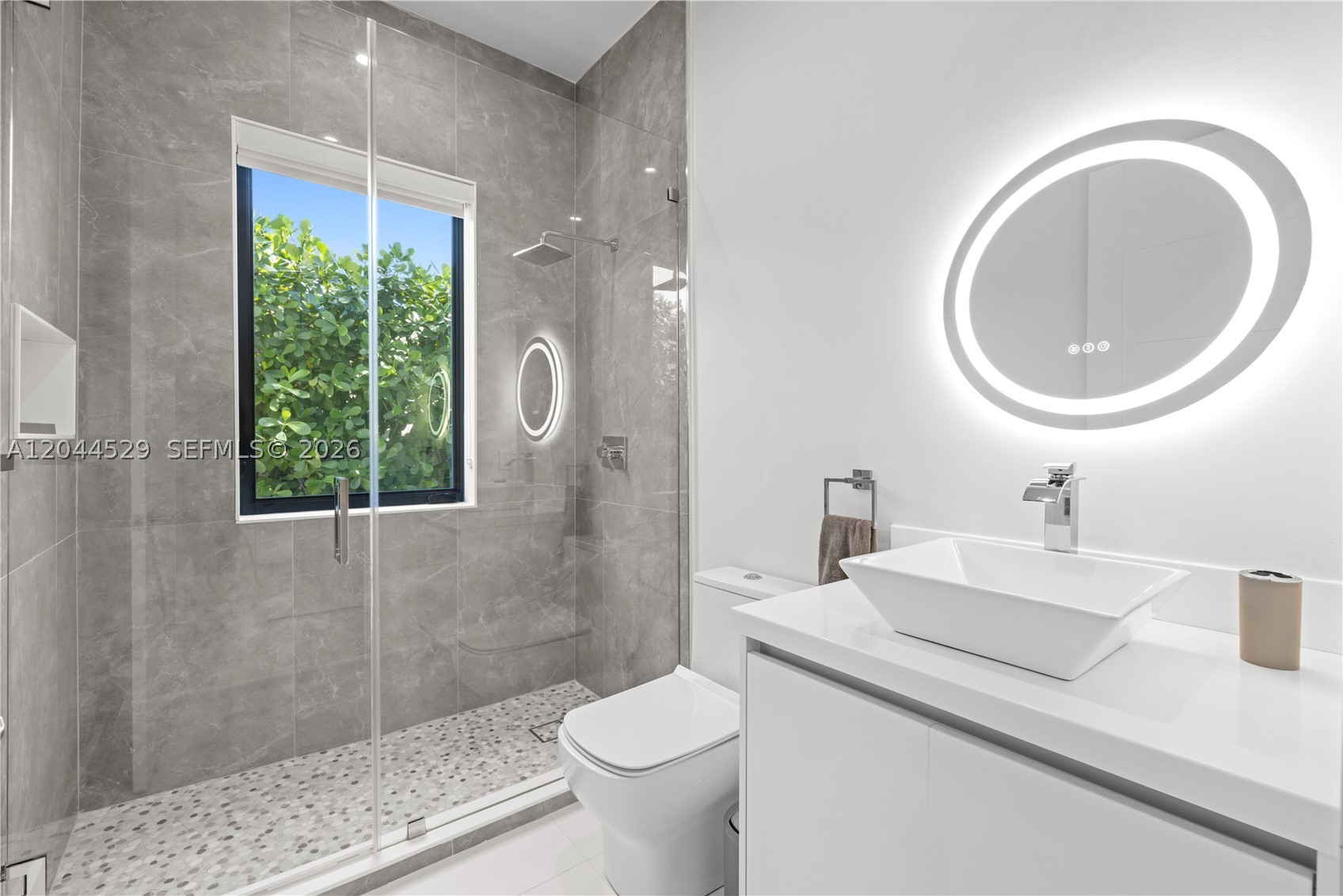 SAN DENIS ESTATES - Residential