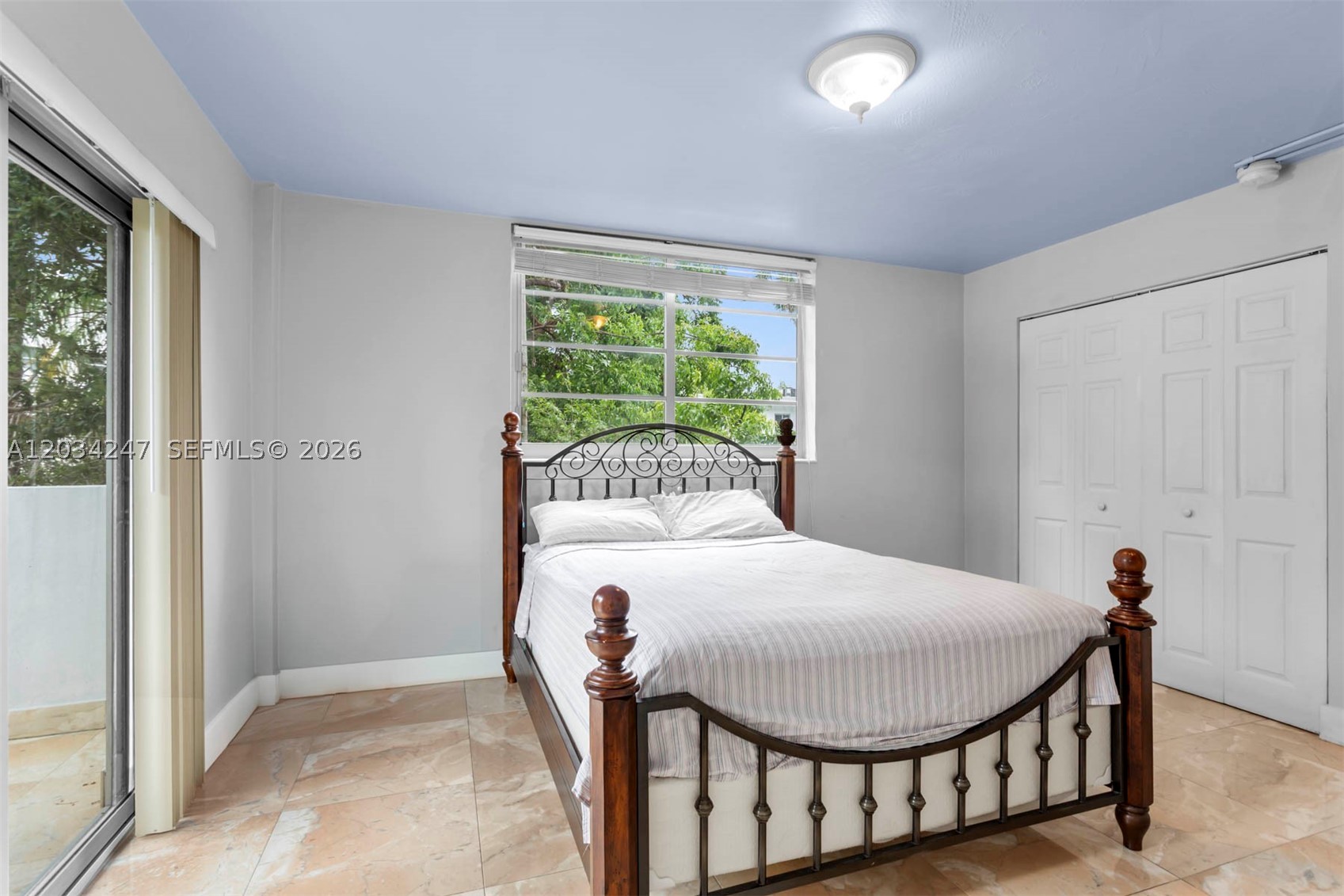 1820 JAMES AVE CONDO - Residential