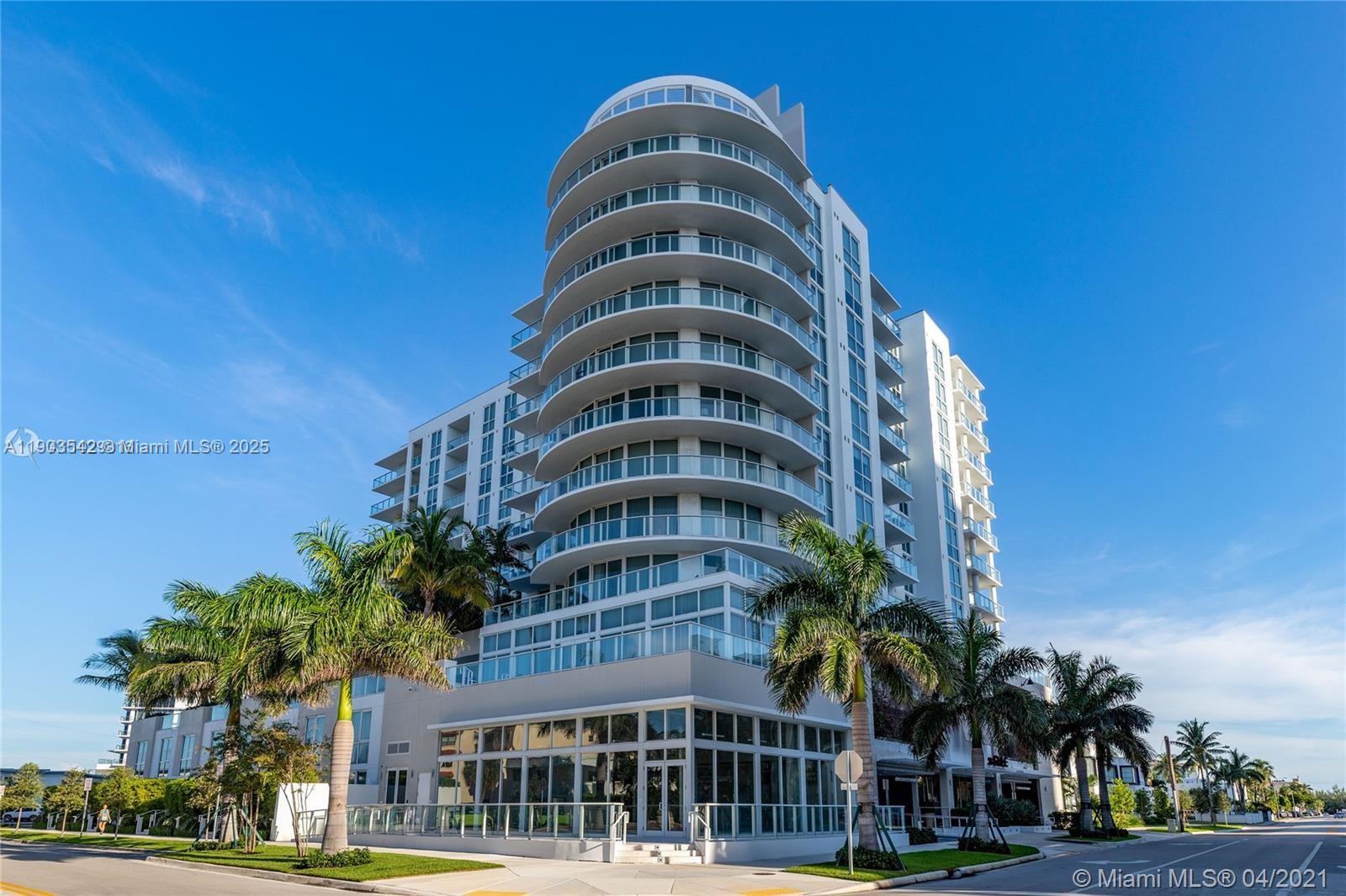 Welcome to Tiffany House Luxury living at its best just one block from Fort Lauderdale beach.
Designed with resort-style amenities and Amazing  views of the intracoastal offering 2 bedrooms 2 bathrooms plus Den valet parking 24/7 concierge, gym, sauna, club room, Theater, Swimming pool, barbecue area. Prime Location near high end shopping and dinning every day feels like a luxury getaway. Don't miss this opportunity to make this beautiful space your new home!