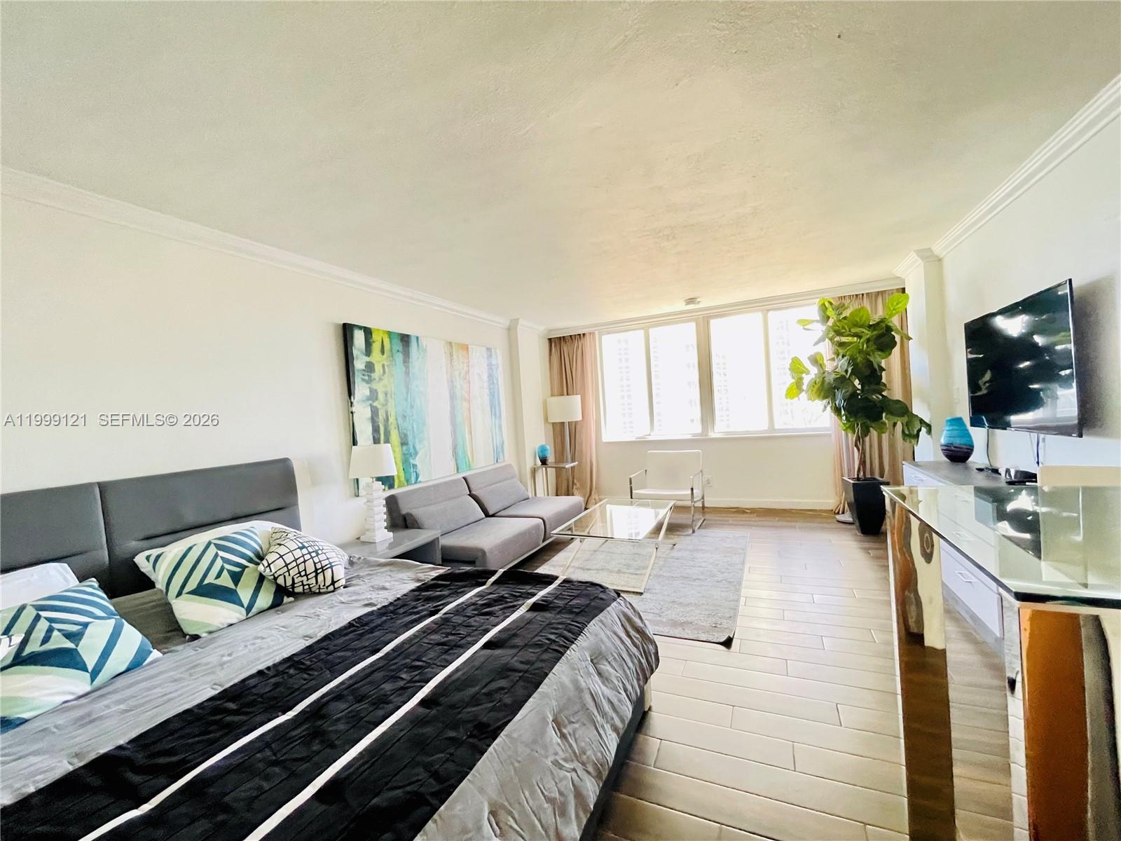 THE AVENTURA BEACH CLUB C - Residential