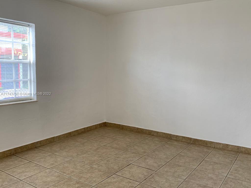 ORANGE HEIGHTS - Residential Lease
